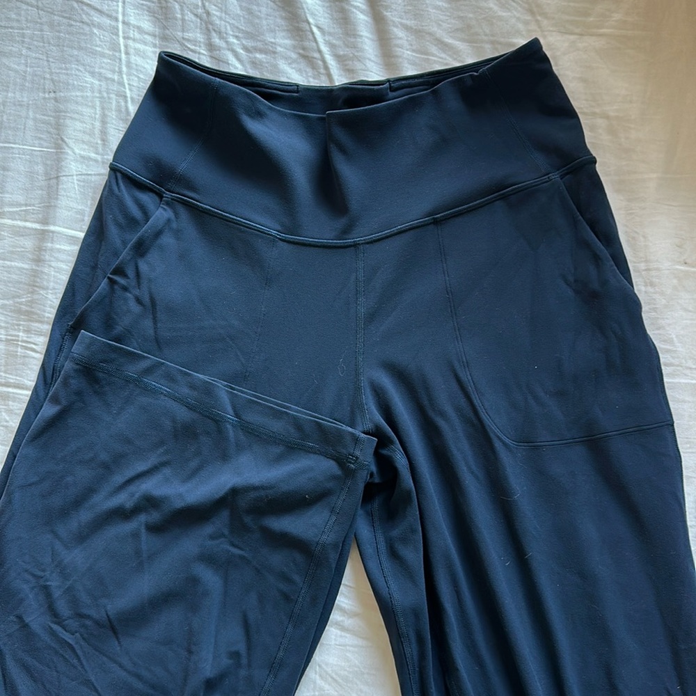 Lululemon Navy Wide Leg Align Pant Size 10